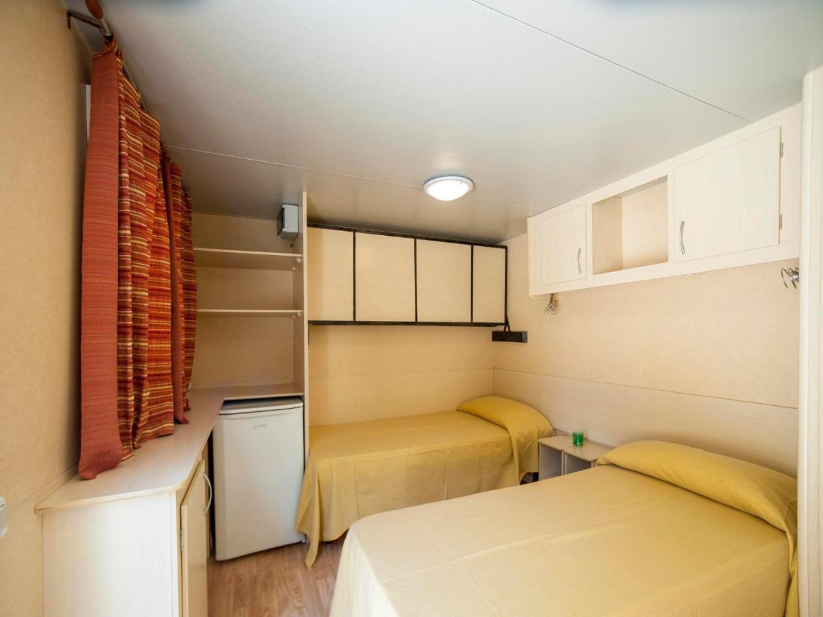 Hu Firenze Certosa Camping In Town Impruneta Δωμάτιο φωτογραφία